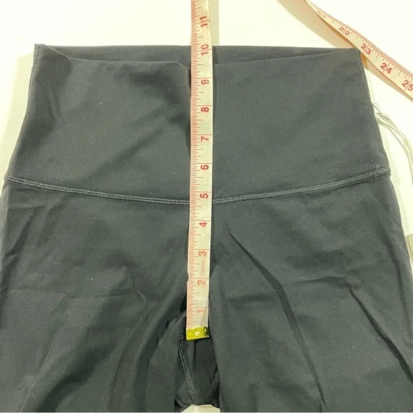 New Everlane The Perform Bike Shorts Black Size Small - Picture 5 of 9